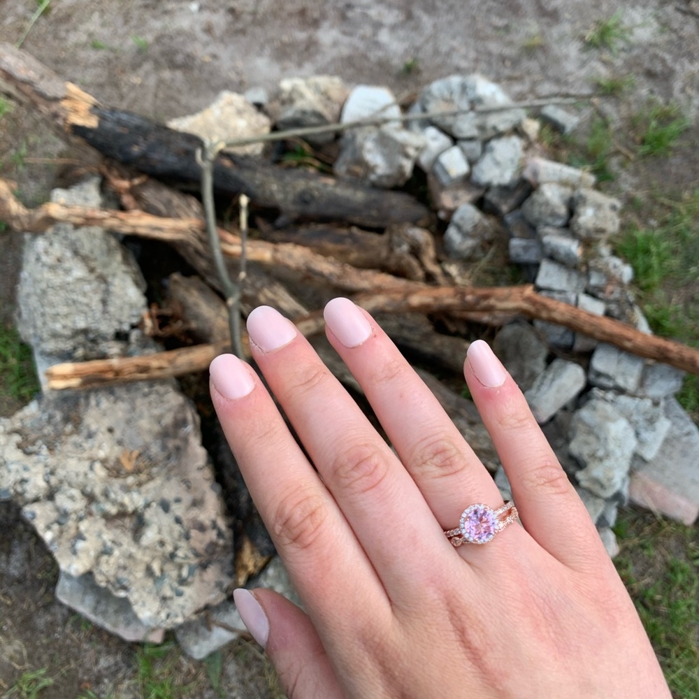 Brilliant Pink/Rose Gold 2 Piece Ring Set